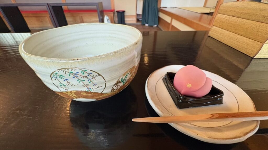 四日市 泗翠庵のお抹茶と和菓子